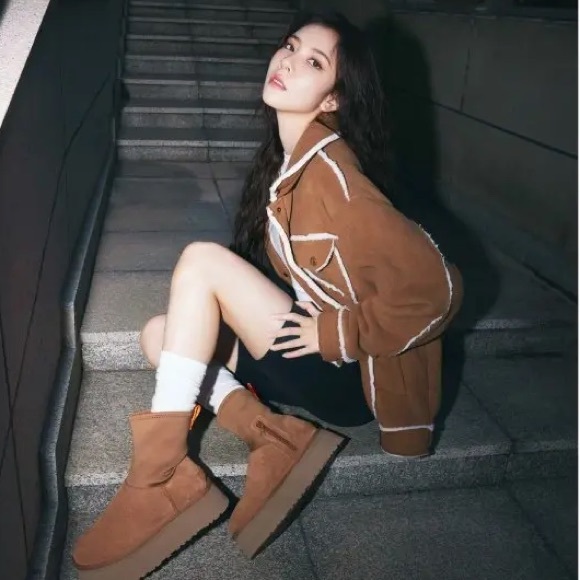 NWT UGG - Chestnut Classic Dipper | Platform Brown Tan Uggs main image 2